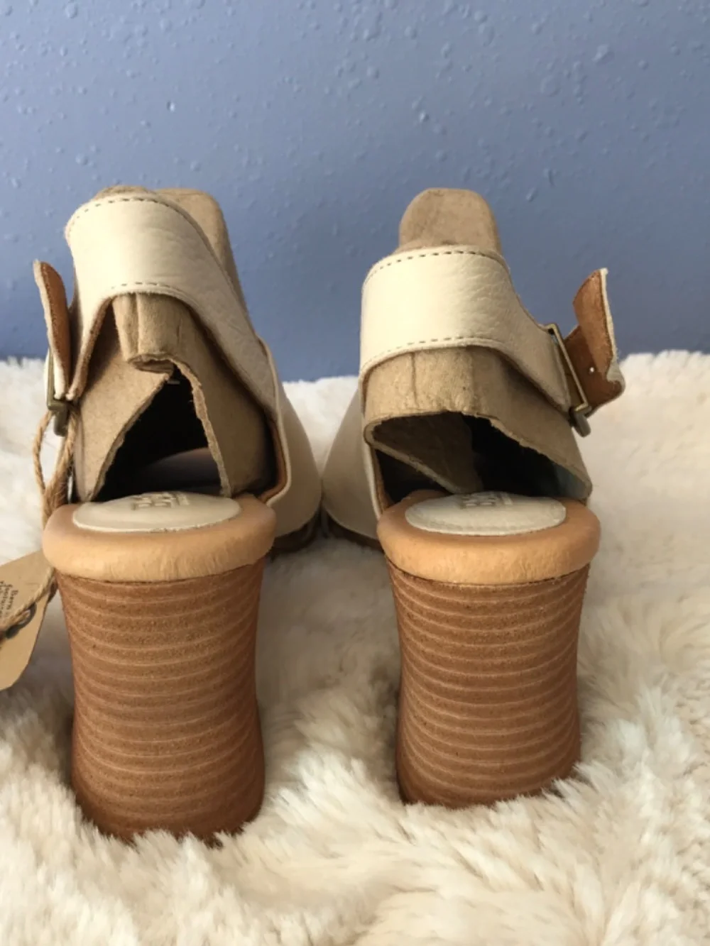 Cream Born heeled sandals size 9